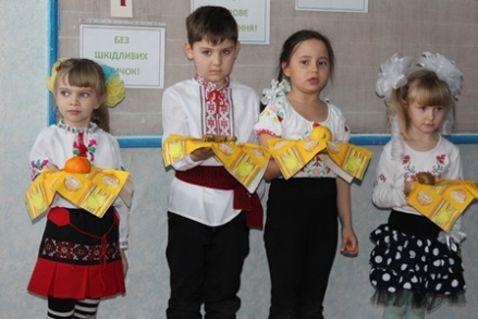 http://grinky-school.ucoz.ua/Dekada_Zdor/IMG_0023.jpg